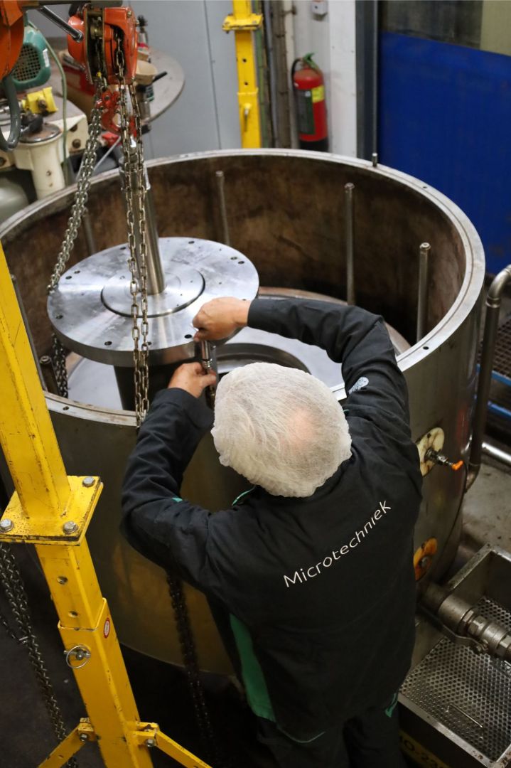 Revisie cacaoboter molen